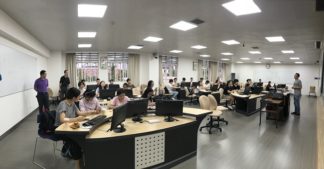 林书记、赵云副经理望江巡课-11-副.jpg 林书记、赵云副经理望江巡课-11-副.jpg